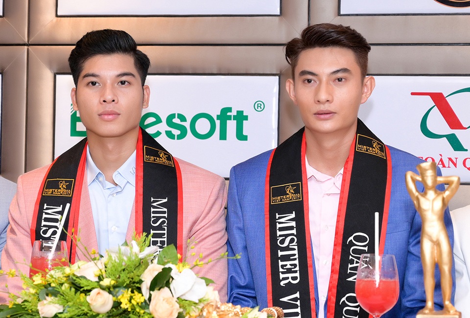 BTC, BGK Quý ông Việt Nam nói gì về kết quả trao 2 giải Quán quân? - 5 BTC, BGK Quý ông Việt Nam nói gì về kết quả trao 2 giải Quán quân? - 5