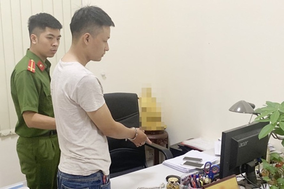 Thạc sĩ bảnh bao có tính tắt mắt - 1