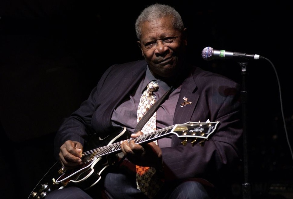 Google Doodle vinh danh “ông hoàng nhạc blues” B.B.King - 3