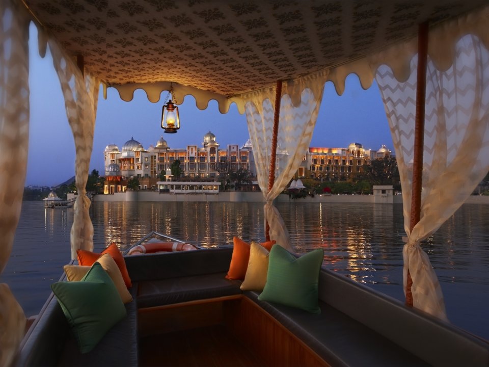 Bên trong khách sạn vừa được bình chọn là nơi tốt nhất thế giới - 3