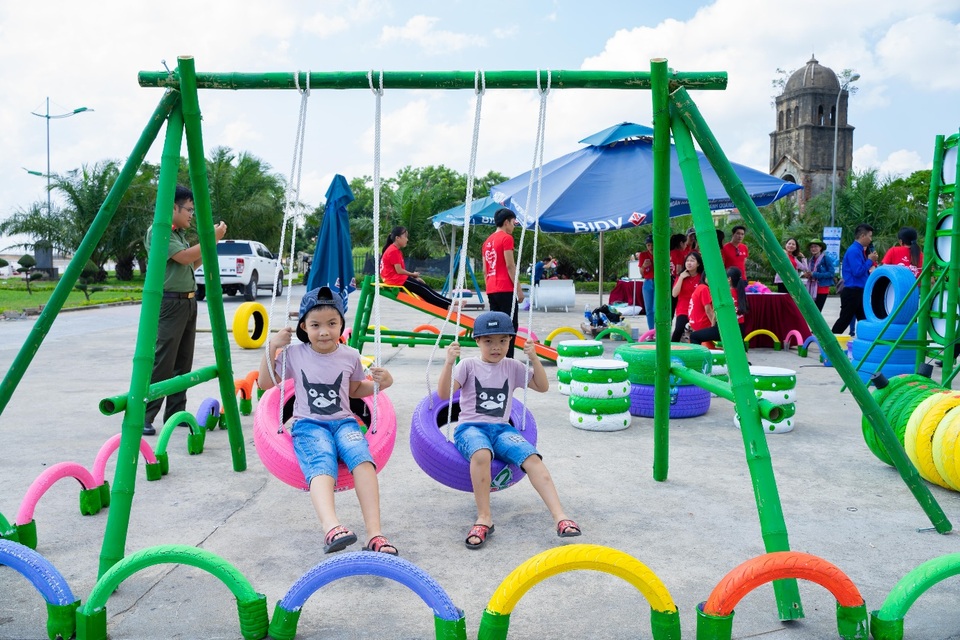 Quảng Bình: 1.000 thanh niên xung kích tham gia chiến dịch làm sạch biển - 7