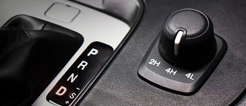 Hệ thống kiểm soát địa hình trên Ford Ranger Raptor hoạt động như thế nào? - 6 Hệ thống kiểm soát địa hình trên Ford Ranger Raptor hoạt động như thế nào? - 6