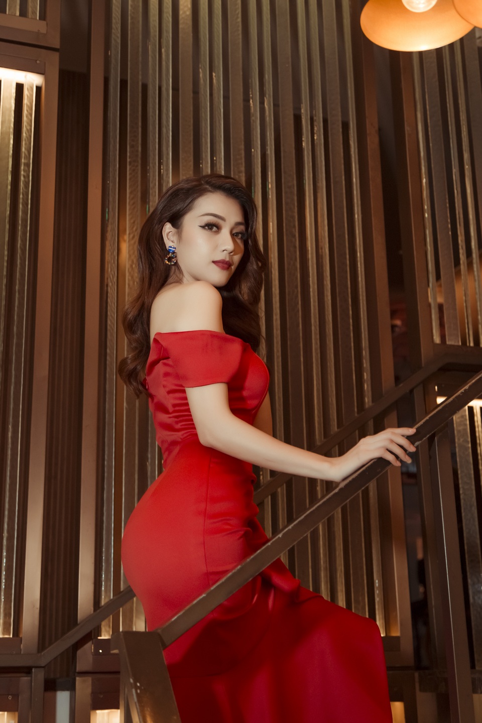 Hoa hậu Thái Nhiên Phương rực rỡ trong tiệc sinh nhật - 4