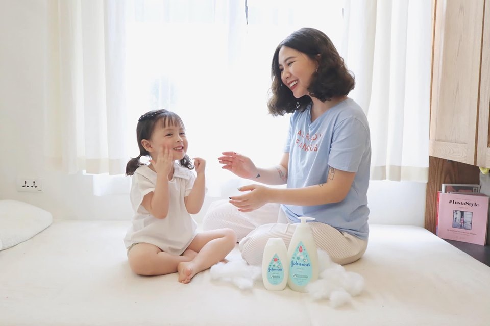 Thử thách “dịu nhẹ” cho bé, các hot mom vượt qua như thế nào? - 4 Thử thách “dịu nhẹ” cho bé, các hot mom vượt qua như thế nào? - 4