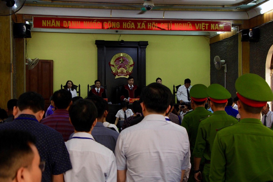 Sáng nay xét xử vụ gian lận thi cử ở Sơn La - 3