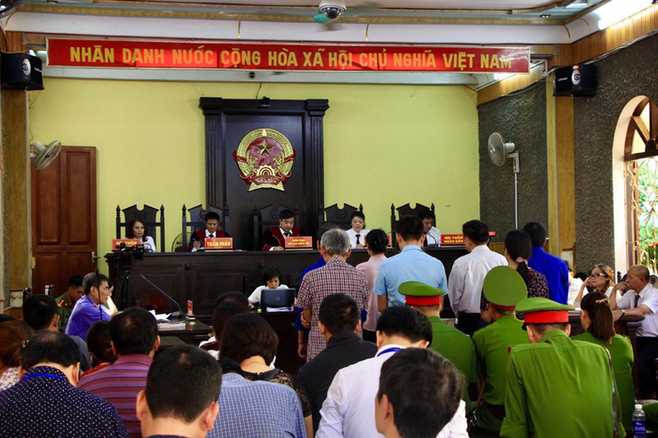 Sáng nay xét xử vụ gian lận thi cử ở Sơn La - 4