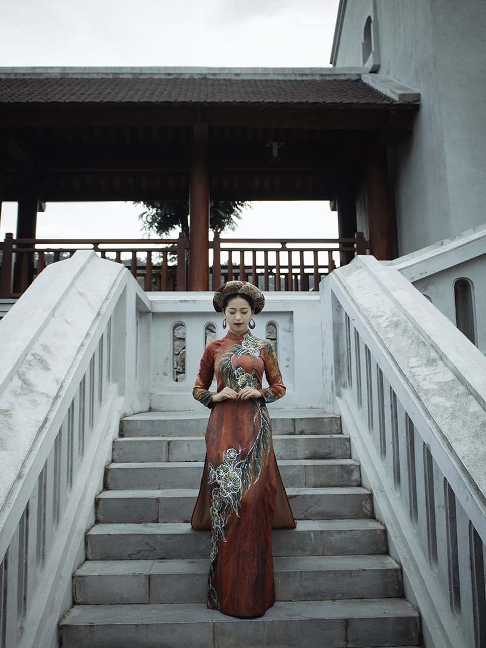 Thiếu nữ Hà thành thích diện áo dài đi du lịch khắp chốn - 2 Thiếu nữ Hà thành thích diện áo dài đi du lịch khắp chốn - 2