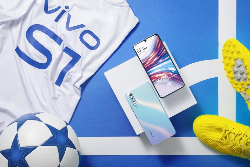 “Thương hiệu tạo xu hướng- Chiến lược marketing của vivo - 4 “Thương hiệu tạo xu hướng- Chiến lược marketing của vivo - 4