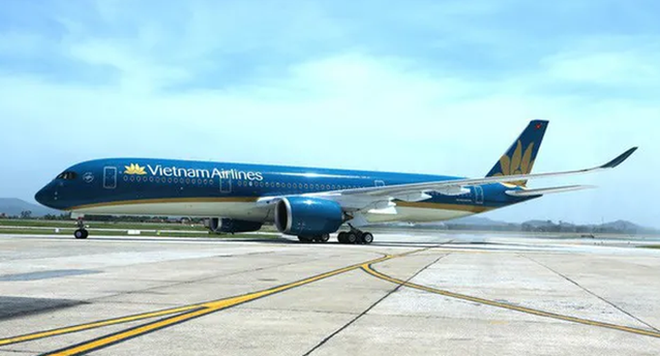 Liên tục phát hiện “siêu máy bay” của Vietnam Airlines bị cắt lốp, “găm” đinh - 1 Liên tục phát hiện “siêu máy bay” của Vietnam Airlines bị cắt lốp, “găm” đinh - 1