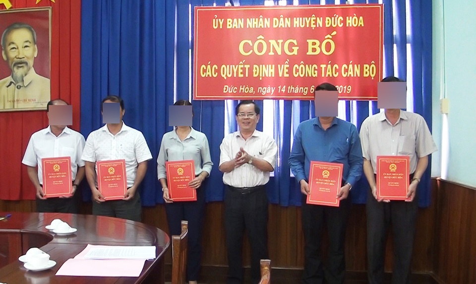 Kiểm điểm Chủ tịch huyện để xảy ra nhiều sai phạm đất đai - 2 Kiểm điểm Chủ tịch huyện để xảy ra nhiều sai phạm đất đai - 2