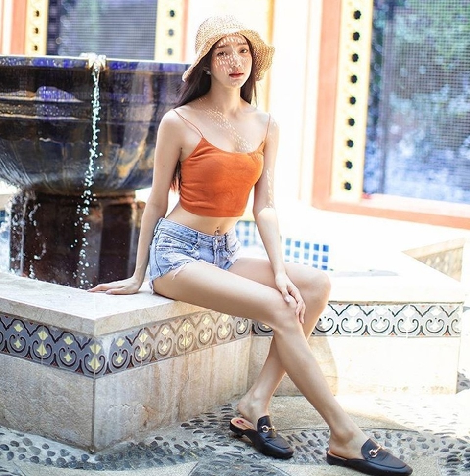 Dung mạo ngắm là yêu của 2 hot girl câu lạc bộ con gái đẹp nhất Thái Lan - 20 Dung mạo ngắm là yêu của 2 hot girl câu lạc bộ con gái đẹp nhất Thái Lan - 20