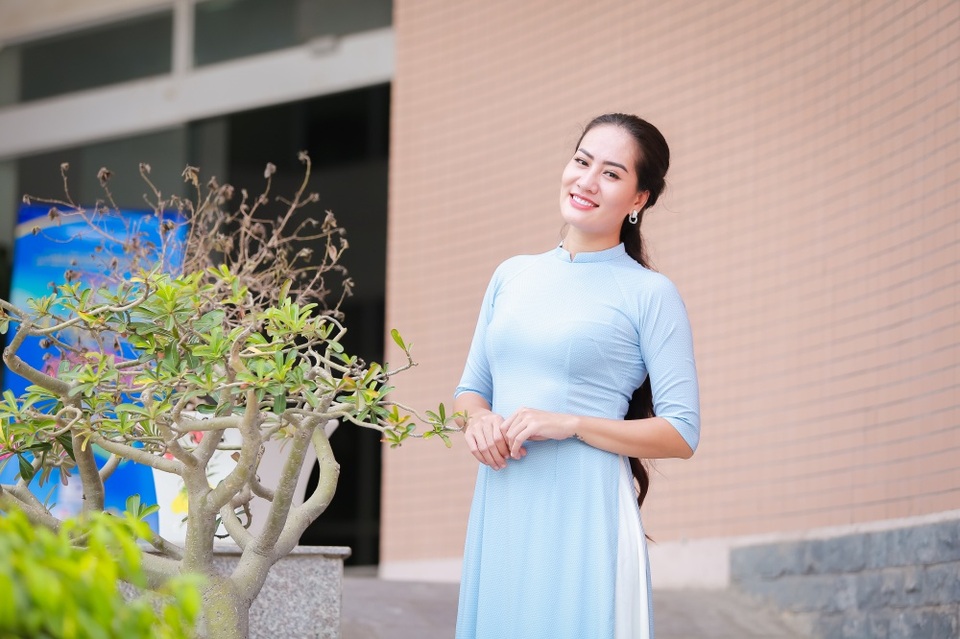Xinh “Về nhà đi con”: “Không ngờ đóng “con giáp thứ 13” mà khán giả yêu mến” - 2 Xinh “Về nhà đi con”: “Không ngờ đóng “con giáp thứ 13” mà khán giả yêu mến” - 2
