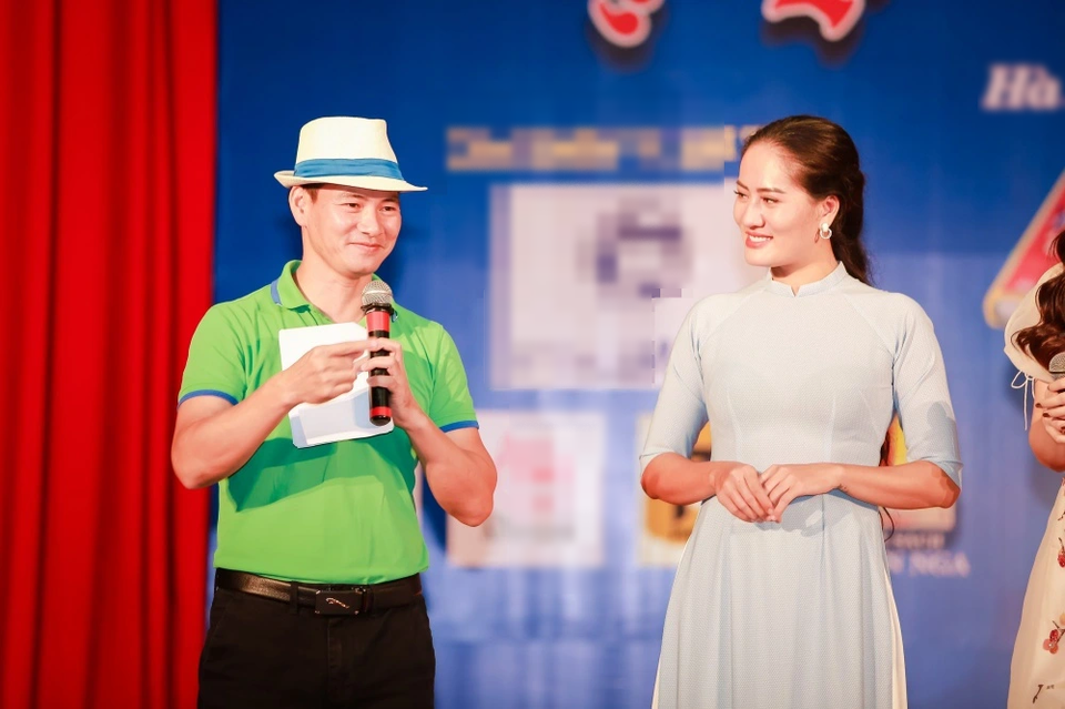 Xinh “Về nhà đi con”: “Không ngờ đóng “con giáp thứ 13” mà khán giả yêu mến” - 18 Xinh “Về nhà đi con”: “Không ngờ đóng “con giáp thứ 13” mà khán giả yêu mến” - 18