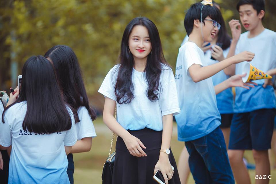 Tân Đại sứ trường Ams: Xinh đẹp, học giỏi và đa tài - 3 Tân Đại sứ trường Ams: Xinh đẹp, học giỏi và đa tài - 3