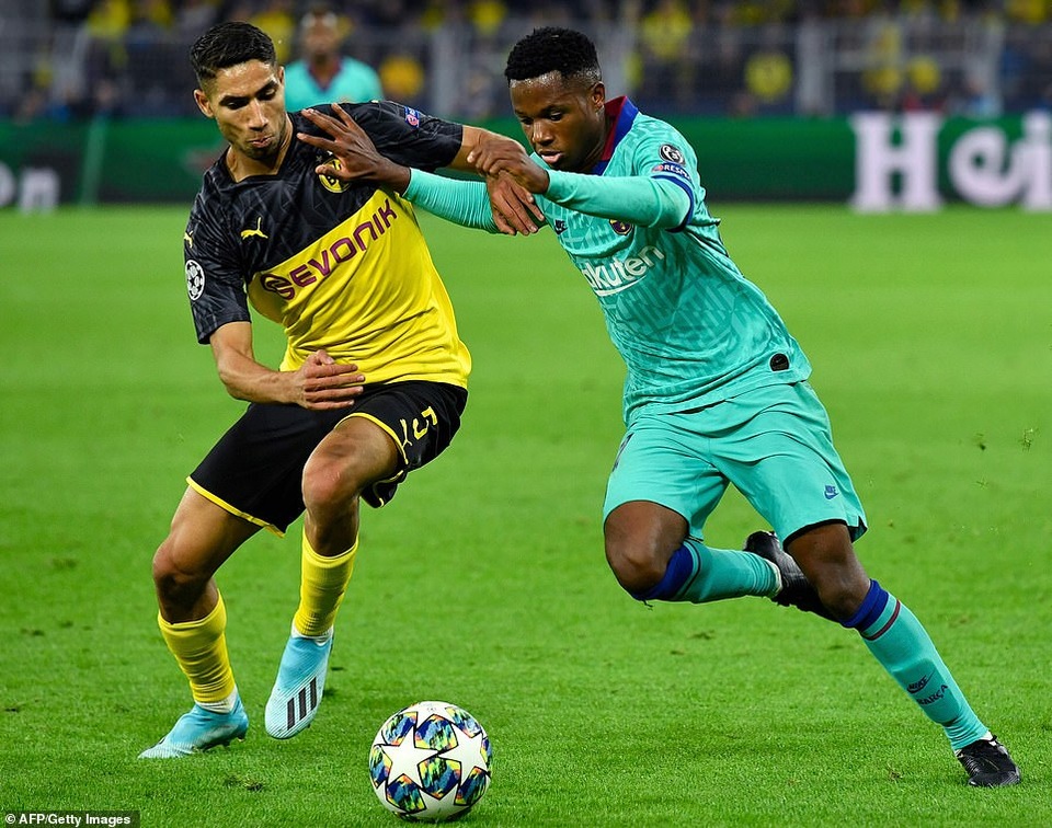 Reus đá hỏng phạt đền, Barcelona may mắn cầm hòa Dortmund - 10 Reus đá hỏng phạt đền, Barcelona may mắn cầm hòa Dortmund - 10