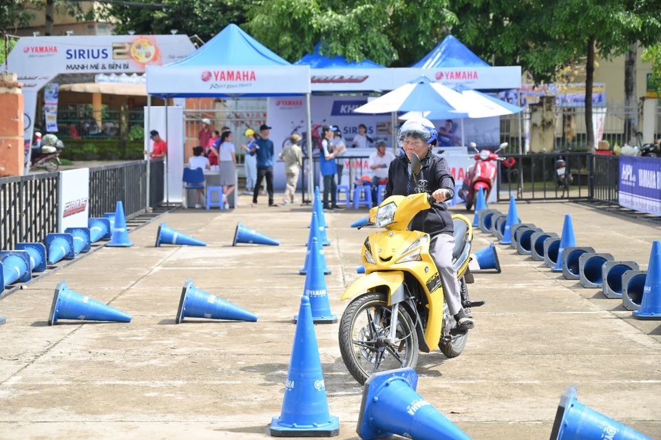 U13 Yamaha Cup 2019 thổi bùng sức nóng qua những trận cầu rực lửa cùng Sirius Caravan - 4 U13 Yamaha Cup 2019 thổi bùng sức nóng qua những trận cầu rực lửa cùng Sirius Caravan - 4
