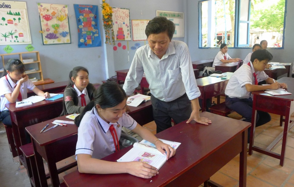 Kiên Giang thiếu 1.000 giáo viên và gần 1.000 phòng học - 1 Kiên Giang thiếu 1.000 giáo viên và gần 1.000 phòng học - 1