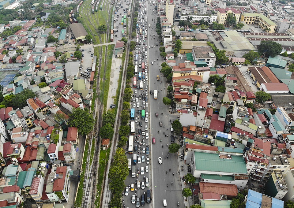 Đường dự kiến mở làn riêng cho xe buýt: Giao thông nghẹt thở - 11 Đường dự kiến mở làn riêng cho xe buýt: Giao thông nghẹt thở - 11