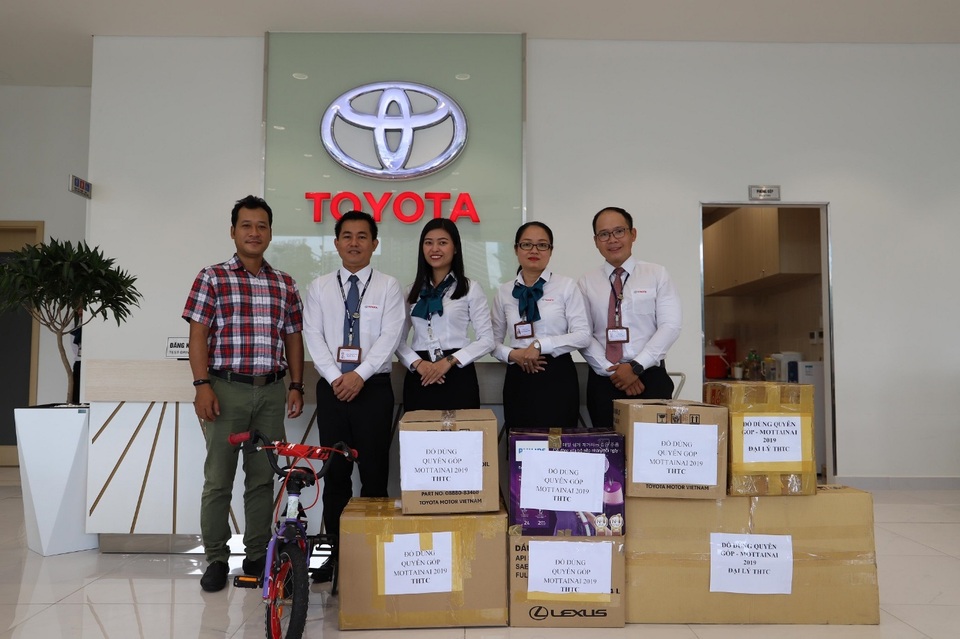 Toyota Việt Nam chung tay vì nạn nhân tai nạn giao thông - 2 Toyota Việt Nam chung tay vì nạn nhân tai nạn giao thông - 2