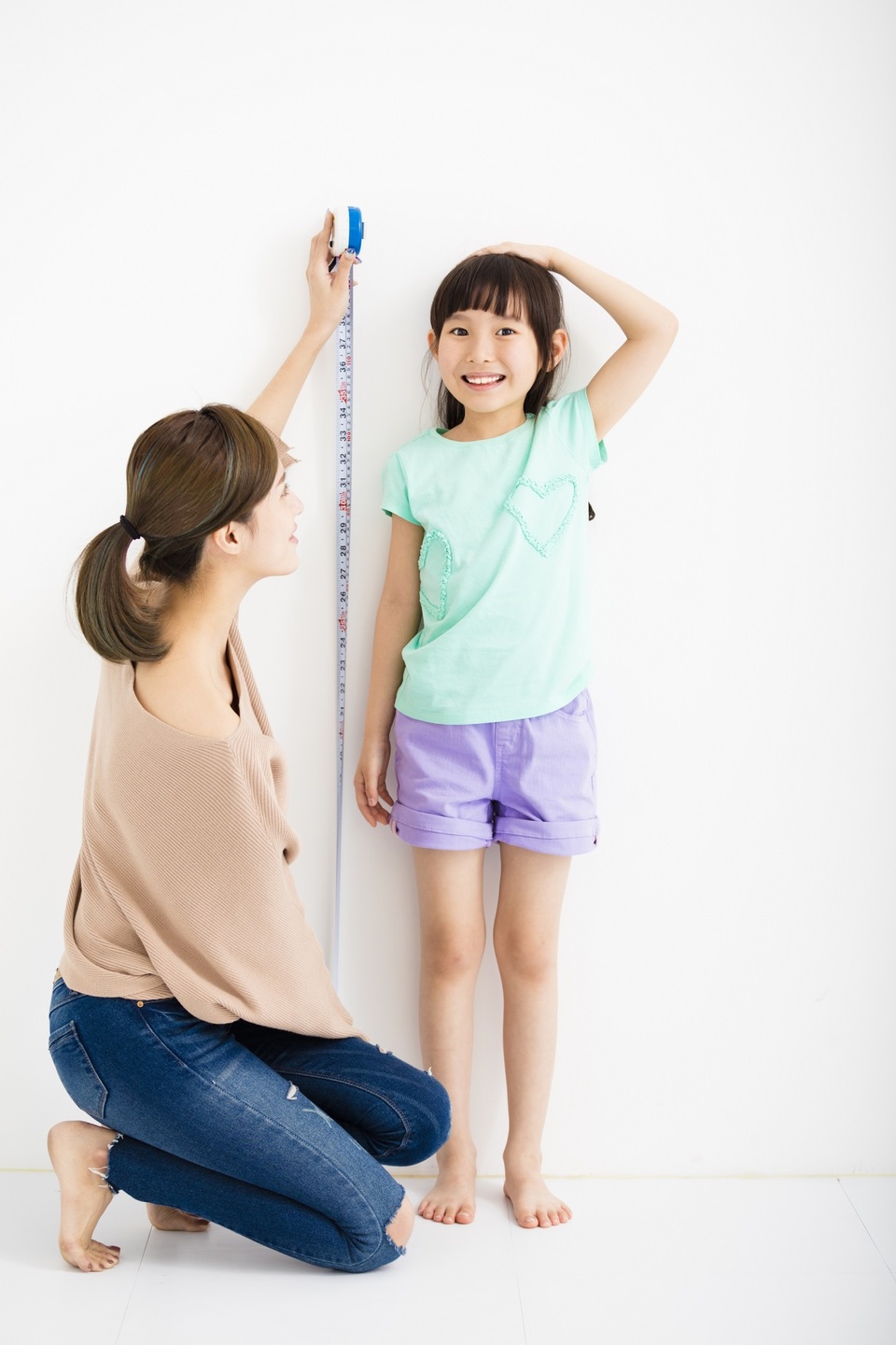 Dinh dưỡng đóng vai trò quan trọng, chiếm 32% “quyết định” chiều cao của trẻ. - 1 Dinh dưỡng đóng vai trò quan trọng, chiếm 32% “quyết định” chiều cao của trẻ. - 1