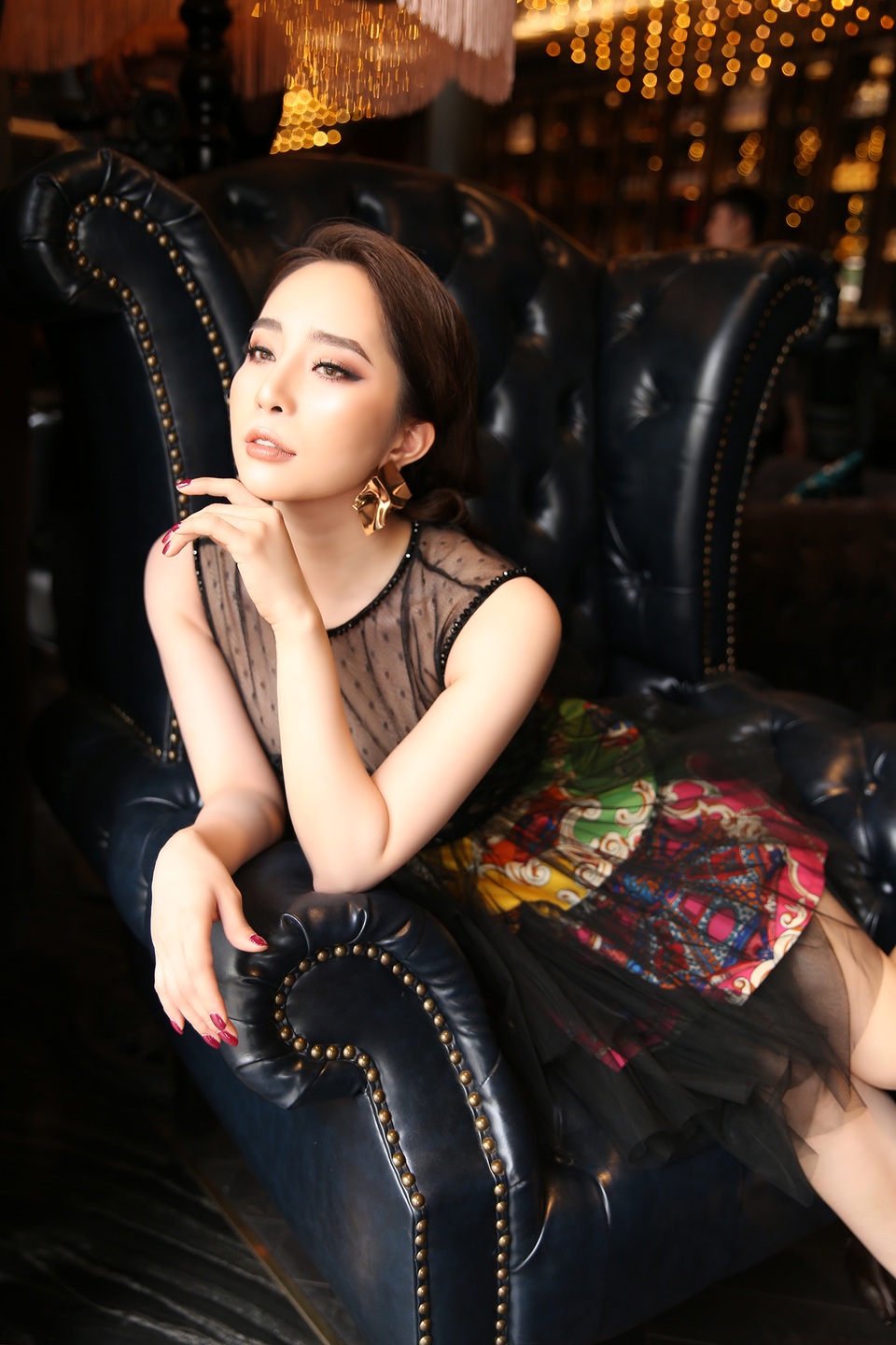 Quỳnh Nga không cần thủ đoạn như Nhã vẫn “đốn tim” đàn ông - 5 Quỳnh Nga không cần thủ đoạn như Nhã vẫn “đốn tim” đàn ông - 5