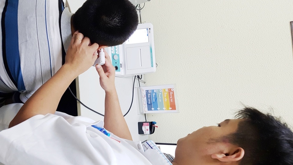Ra mắt Đơn vị Thính học tại Bệnh viện Trung ương Huế - 4 Ra mắt Đơn vị Thính học tại Bệnh viện Trung ương Huế - 4