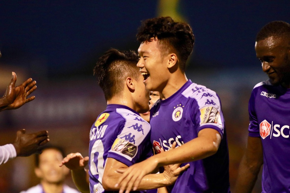 Đánh bại SL Nghệ An, CLB Hà Nội vô địch V-League 2019 - 2 Đánh bại SL Nghệ An, CLB Hà Nội vô địch V-League 2019 - 2