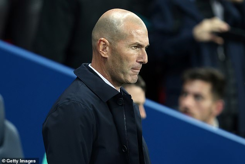 Real Madrid thua đậm PSG, HLV Zidane thừa nhận sự thật cay đắng - 1 Real Madrid thua đậm PSG, HLV Zidane thừa nhận sự thật cay đắng - 1