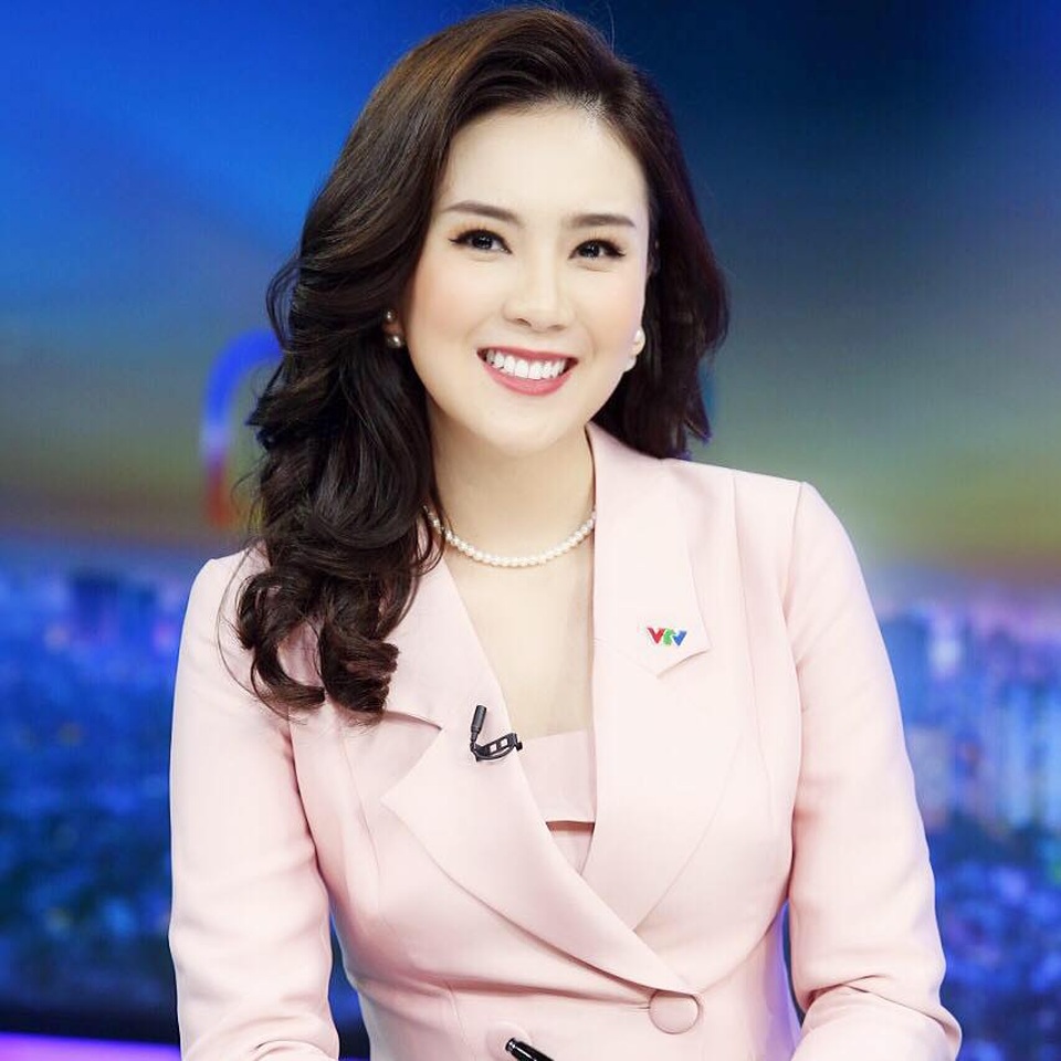 BTV Mai Ngọc VTV giống mỹ nhân phim Thái Chiếc lá cuốn bay - 12 BTV Mai Ngọc VTV giống mỹ nhân phim Thái Chiếc lá cuốn bay - 12