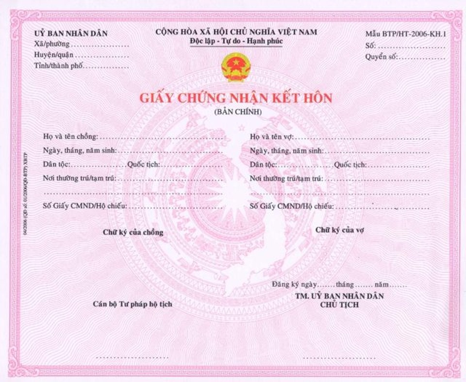 Thiếu nữ chưa chồng bỗng nhiên có... giấy đăng ký kết hôn - 1 Thiếu nữ chưa chồng bỗng nhiên có... giấy đăng ký kết hôn - 1