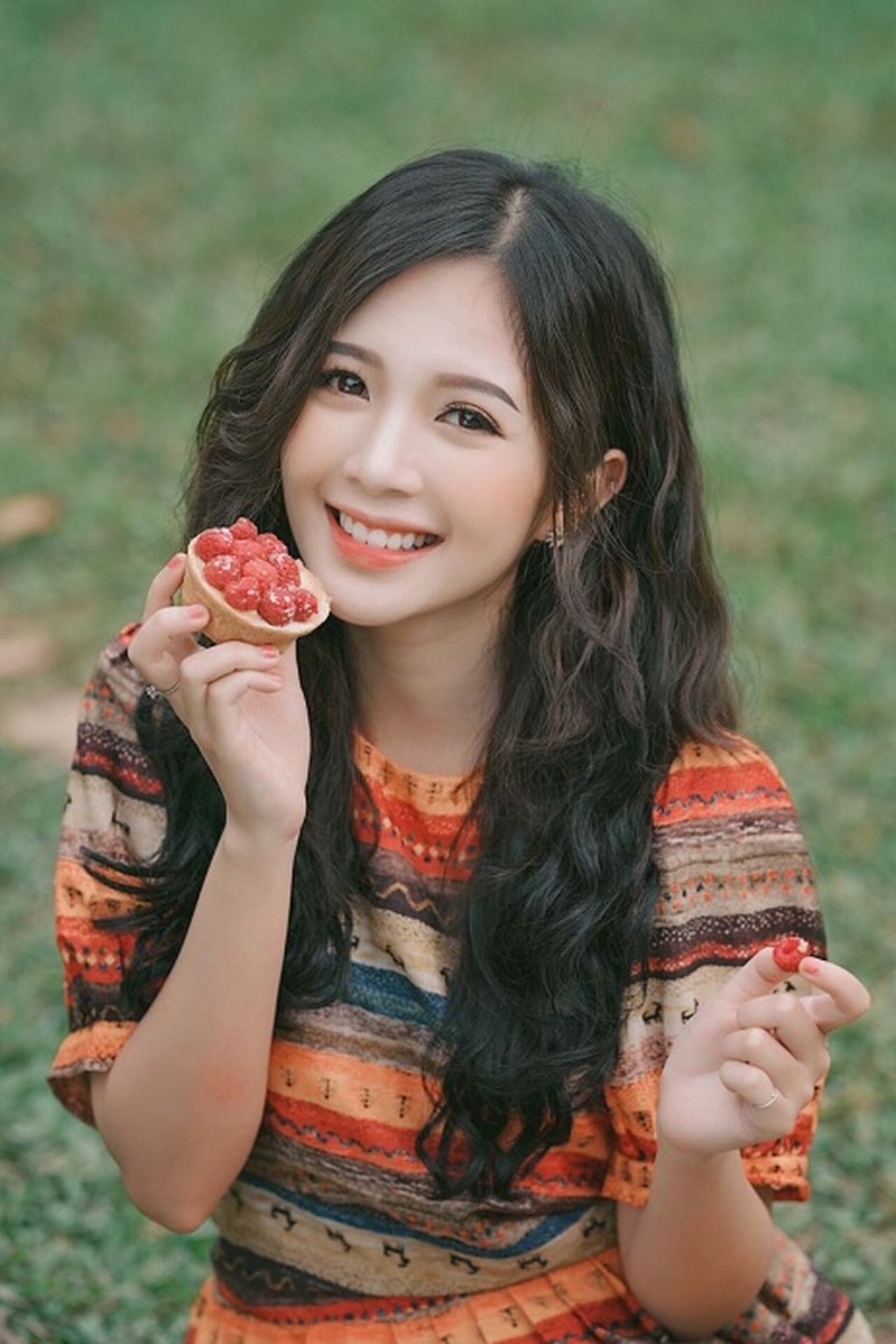 Thiếu nữ Hà thành xinh đẹp hút hồn, kiếm hàng chục triệu đồng mỗi tháng - 8 Thiếu nữ Hà thành xinh đẹp hút hồn, kiếm hàng chục triệu đồng mỗi tháng - 8