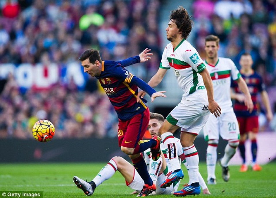 Barcelona tiếp đà thăng hoa trong đại chiến ở Los Carmenes? - 2 Barcelona tiếp đà thăng hoa trong đại chiến ở Los Carmenes? - 2