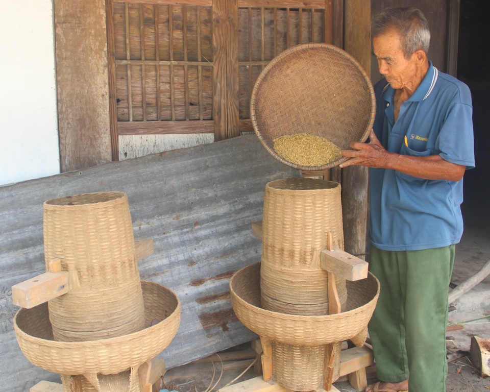 Cối xay lúa bằng tre “hồi sinh” sau nhiều thập kỷ bị lãng quên - 5 Cối xay lúa bằng tre “hồi sinh” sau nhiều thập kỷ bị lãng quên - 5