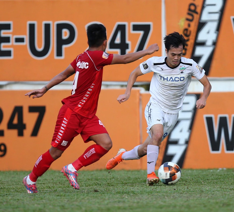 Vòng 25 V-League: Thanh Hoá và Khánh Hoà tranh vé trụ hạng - 2 Vòng 25 V-League: Thanh Hoá và Khánh Hoà tranh vé trụ hạng - 2