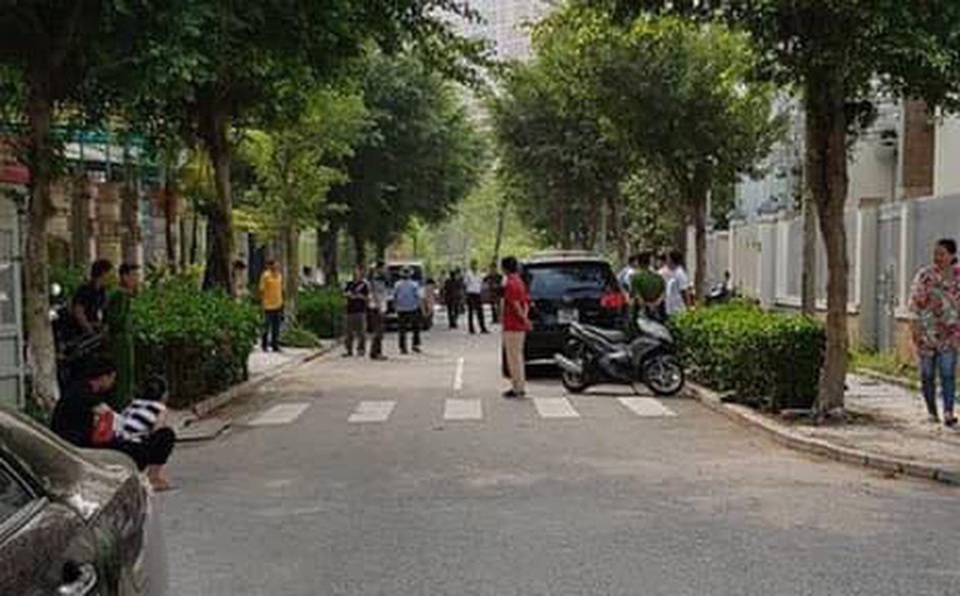 Hà Nội: Phát hiện nam bảo vệ tử vong tại nơi làm việc - 1