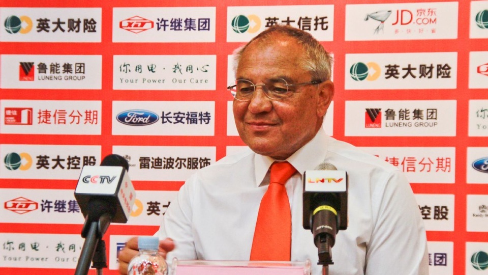 Số phận khắc nghiệt của HLV châu Âu ở Trung Quốc - 8 Số phận khắc nghiệt của HLV châu Âu ở Trung Quốc - 8