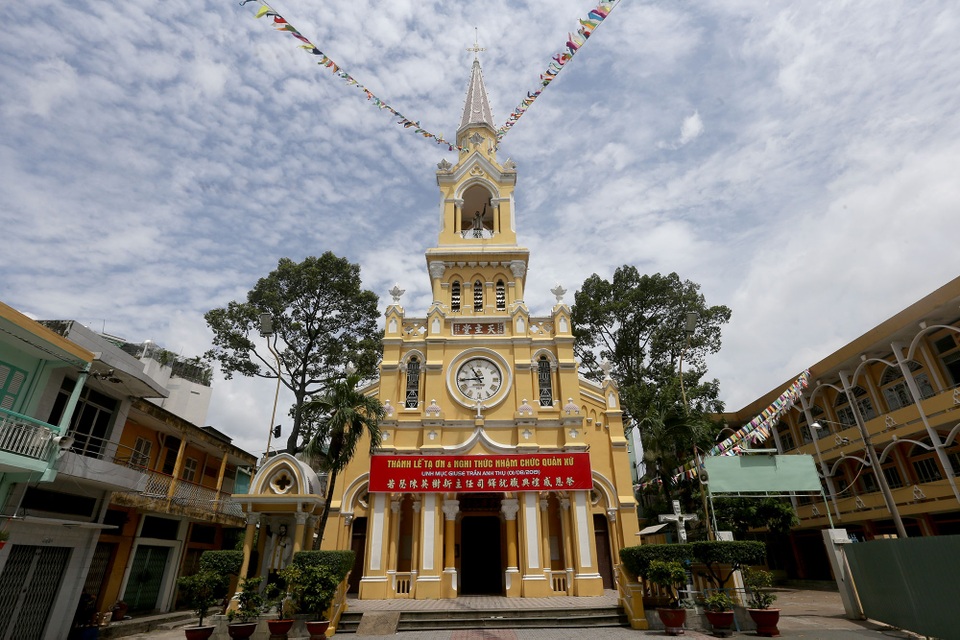 Nhà thờ Cha Tam.jpg Nhà thờ Cha Tam.jpg