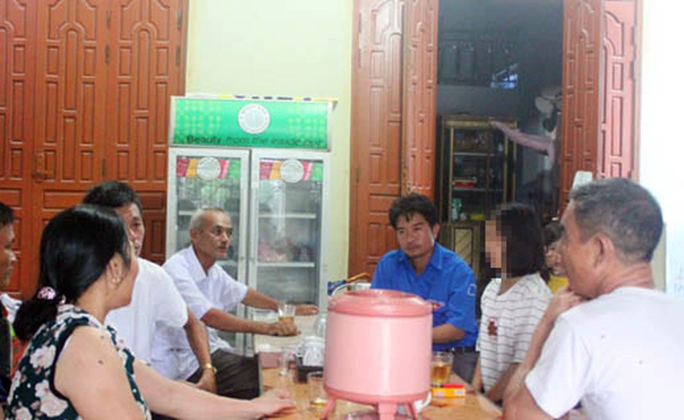 Nghe lời bạn Facebook rủ rê, nữ sinh 13 tuổi suýt rơi vào động quỷ - 2 Nghe lời bạn Facebook rủ rê, nữ sinh 13 tuổi suýt rơi vào động quỷ - 2