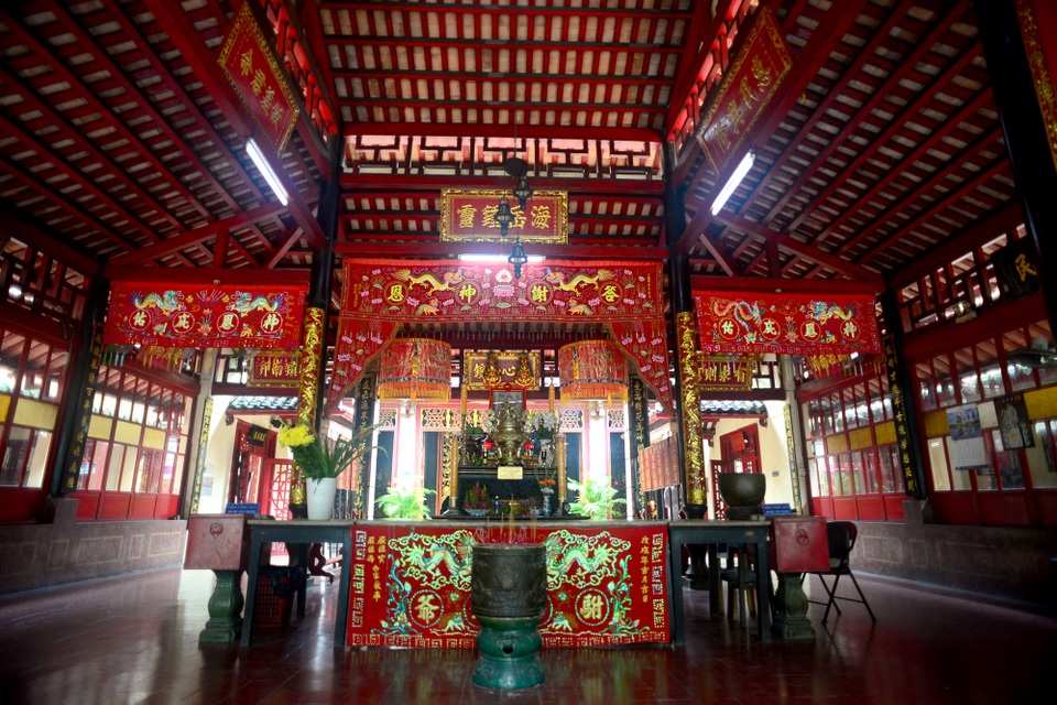 Lăng Ông Bà Chiểu.jpg Lăng Ông Bà Chiểu.jpg