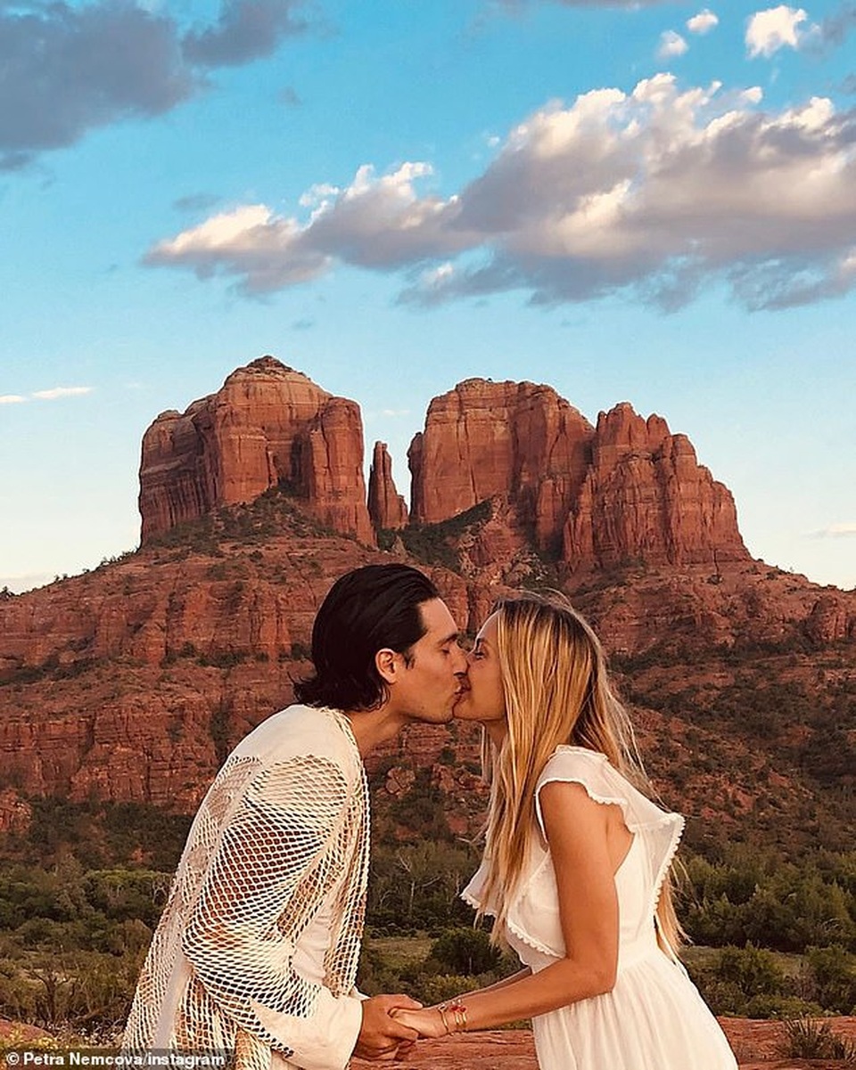 Petra Nemcova mang thai ở tuổi 40 - 6