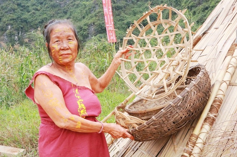 Vì sao phải tháo dỡ phim trường “Kong” trong di sản Tràng An? - 6 Vì sao phải tháo dỡ phim trường “Kong” trong di sản Tràng An? - 6