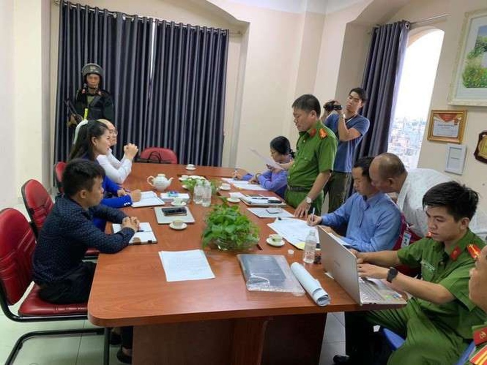 Khách hàng công ty Alibaba phải làm gì để đảm bảo quyền lợi? - 1 Khách hàng công ty Alibaba phải làm gì để đảm bảo quyền lợi? - 1