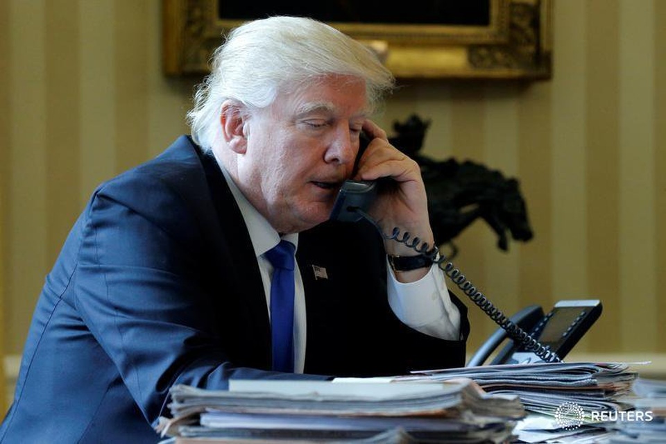 Lời hứa của ông Trump với lãnh đạo nước ngoài bí ẩn gây xôn xao - 1 Lời hứa của ông Trump với lãnh đạo nước ngoài bí ẩn gây xôn xao - 1