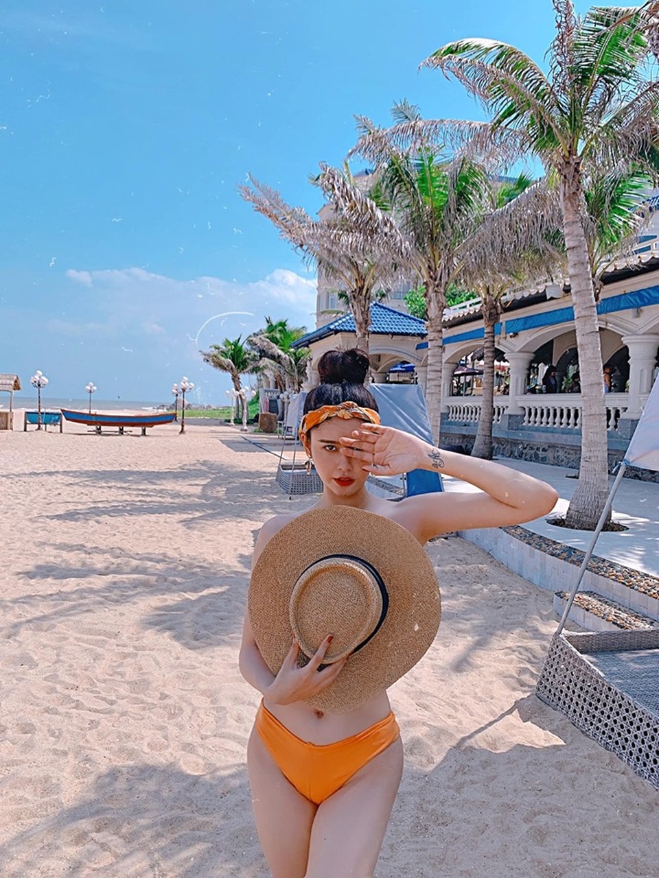 Trương Quỳnh Anh ngậm ngùi: “Muốn khép lại mọi chuyện không vui trong hôn nhân” - 8 Trương Quỳnh Anh ngậm ngùi: “Muốn khép lại mọi chuyện không vui trong hôn nhân” - 8