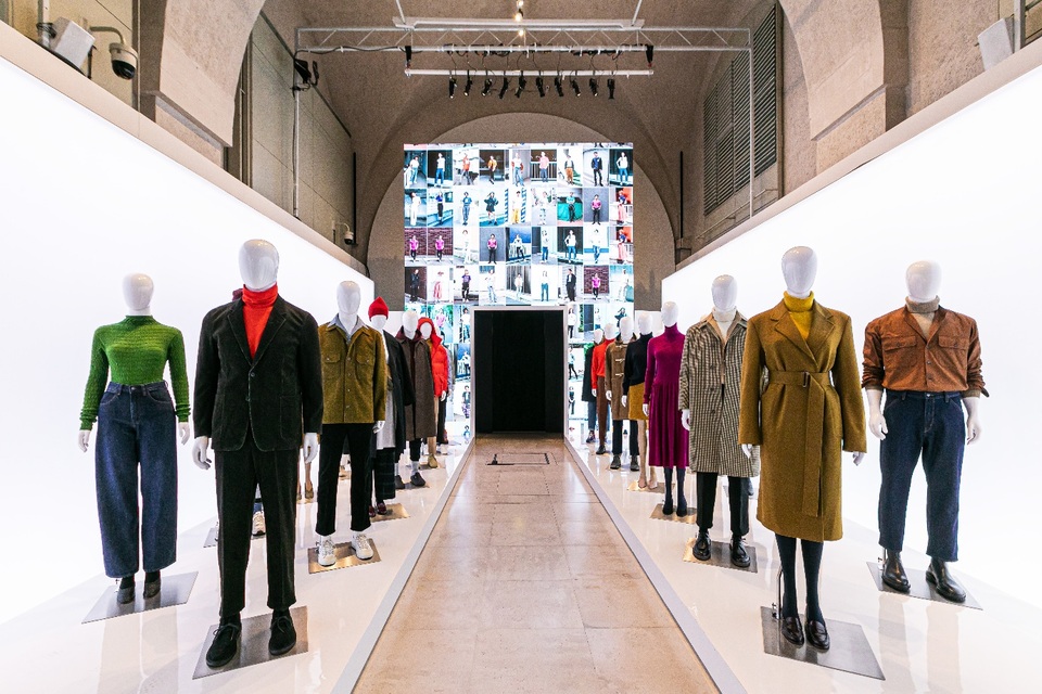 UNIQLO tổ chức Triển lãm quốc tế tại Luân Đôn, trưng bày những sáng tạo vô cùng độc đáo và ấn tượng - 1 UNIQLO tổ chức Triển lãm quốc tế tại Luân Đôn, trưng bày những sáng tạo vô cùng độc đáo và ấn tượng - 1