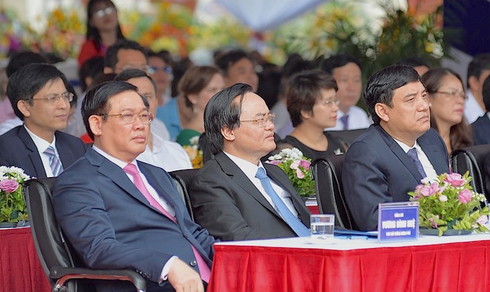 Phó Thủ tướng: Đưa trường ĐH Vinh trở thành trung tâm đổi mới, sáng tạo của khu vực - 1 Phó Thủ tướng: Đưa trường ĐH Vinh trở thành trung tâm đổi mới, sáng tạo của khu vực - 1