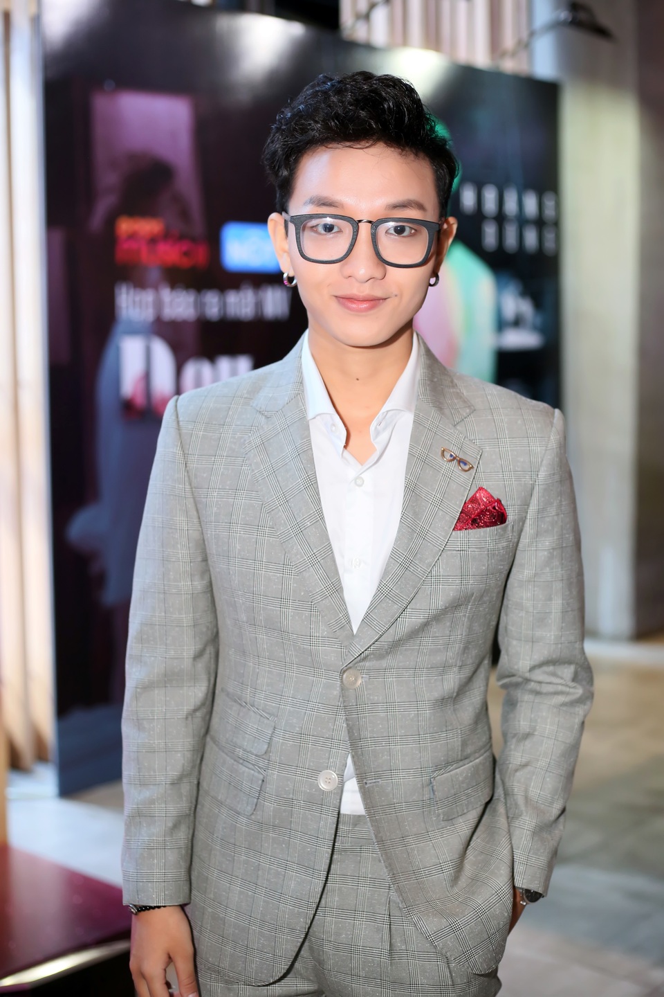 Á quân The Voice Hoàng Dũng: “Ngu nghếch” để trưởng thành - 1 Á quân The Voice Hoàng Dũng: “Ngu nghếch” để trưởng thành - 1