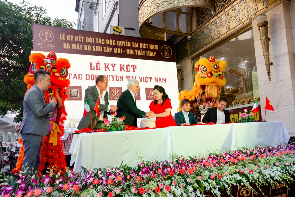 Ra mắt bộ sưu tập nội thất sang chảnh đến từ Ý ở Hà Nội - 4 Ra mắt bộ sưu tập nội thất sang chảnh đến từ Ý ở Hà Nội - 4