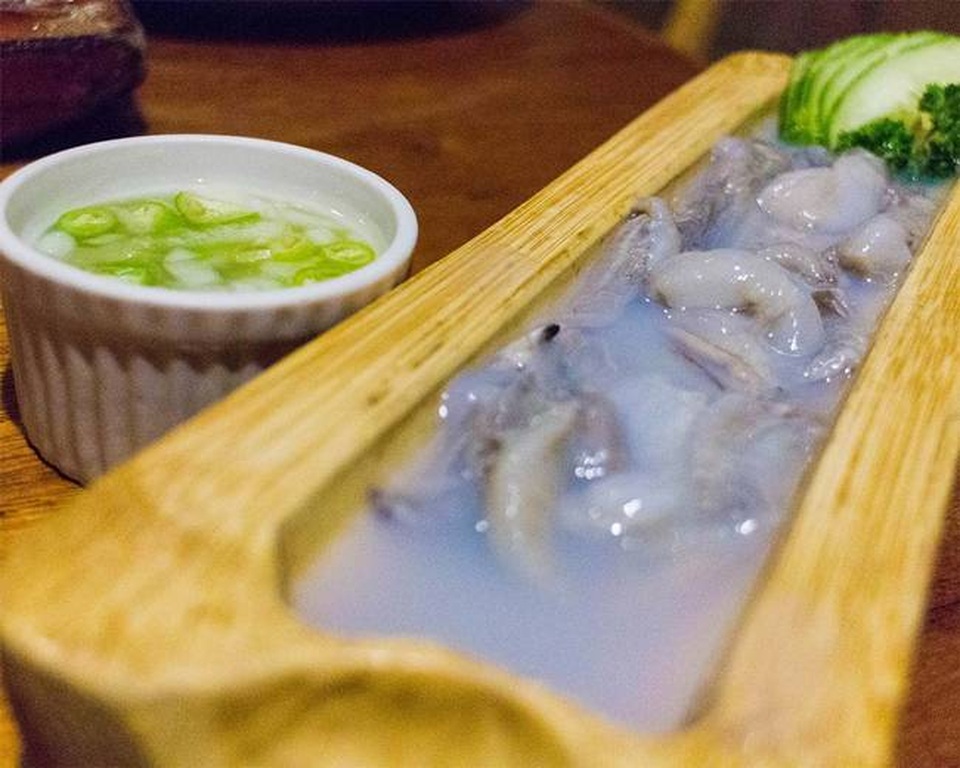 Loài cứ ra không khí là chết thành đặc sản ghê người giá 360.000 đồng/kg - 5 Loài cứ ra không khí là chết thành đặc sản ghê người giá 360.000 đồng/kg - 5