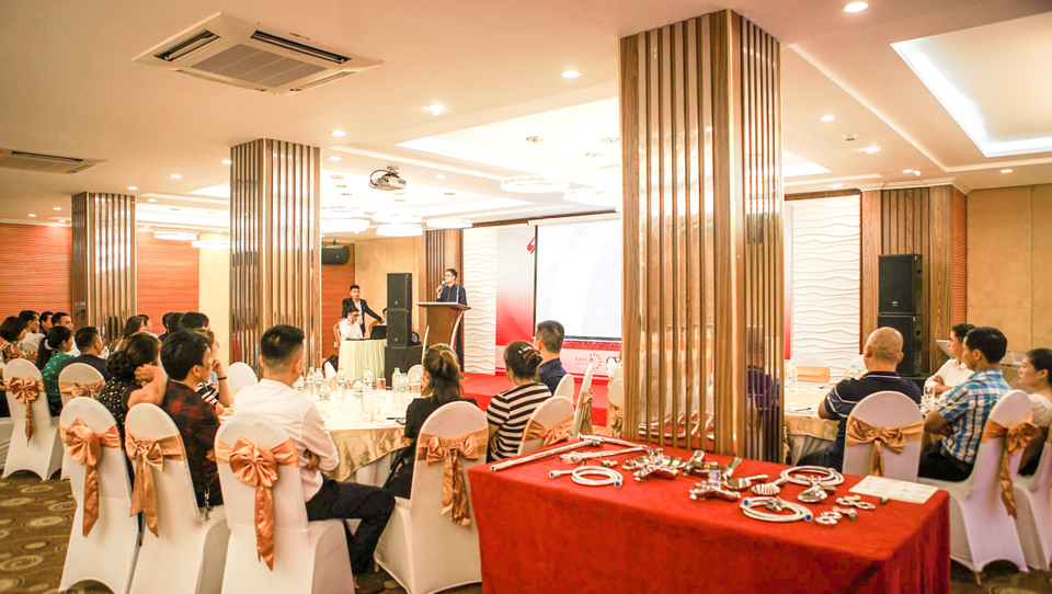 Nghệ An: Điểm bán thiết bị vệ sinh Basics chính hãng - 4